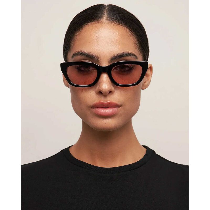 Otra Nove Sunglasses image number 1